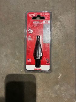 Milwaukee 3/16 in. - 7|8 in. #4 Black Oxide Step Drill Bit (12- Steps