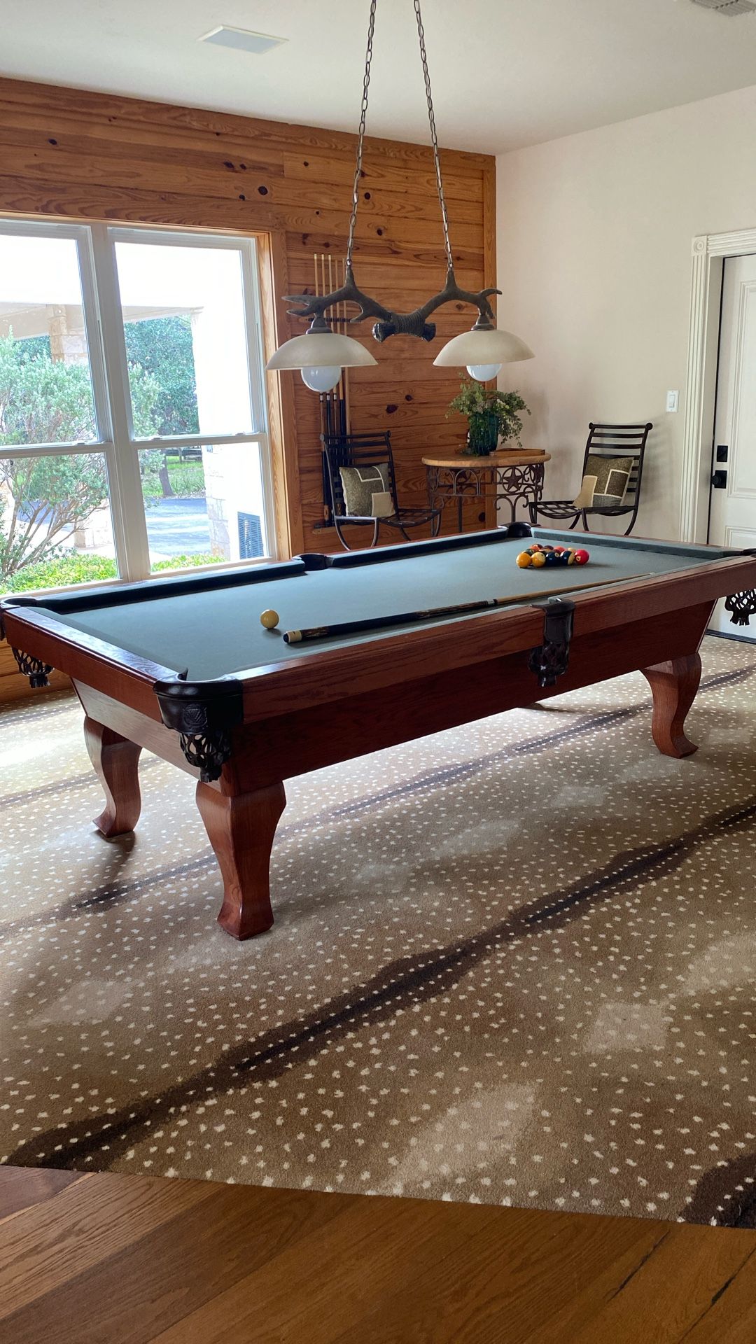 8 foot Pool table