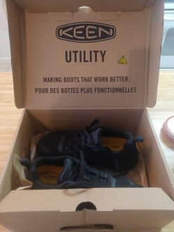 New Keen Work Shoes 
