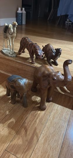 Leather animals