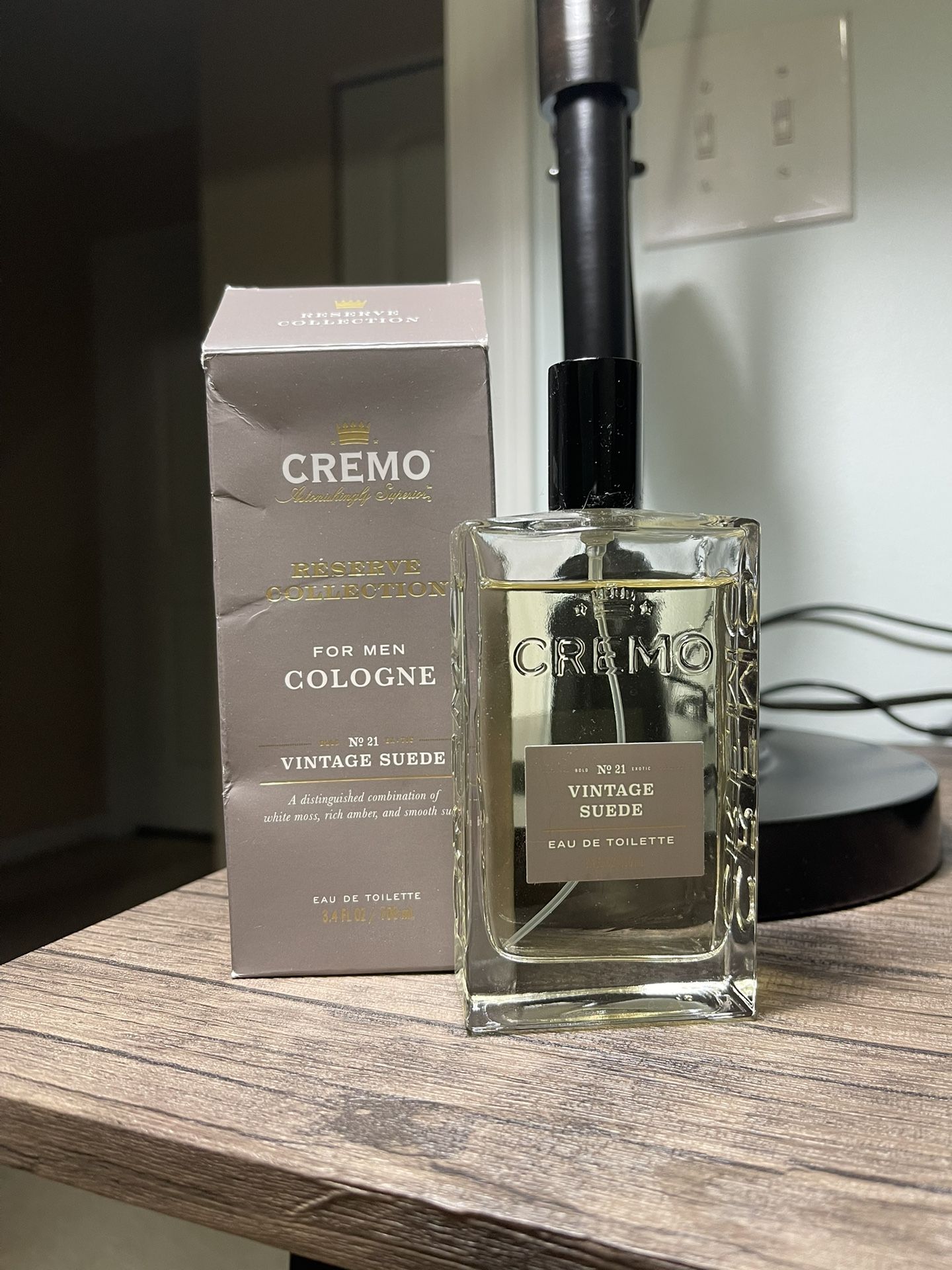 Cremo vintage suede Cologne