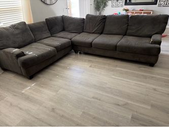 **FREE** Gray sectional (read description)