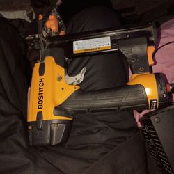 18 Gage Bradnailer With Shoe (Bostich)