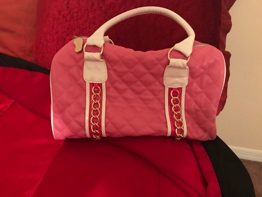 Nicki Minaj pink Friday purse for Sale in Port St. Lucie, FL - OfferUp