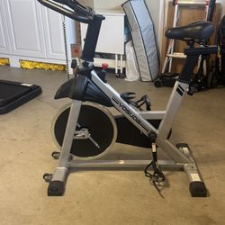 Indoor Cycling Bike 