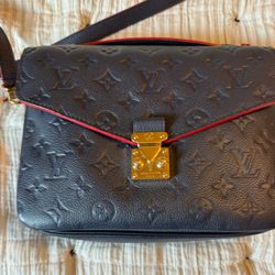 Louis Vuitton Pochette Metis Monogram Empreinte Leather Navy Blue