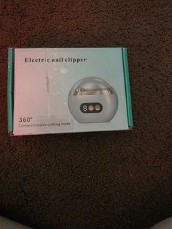 Electric nail clipper