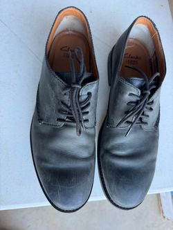 Clarks 1825 Men's Leather Oxfords - Size 8M