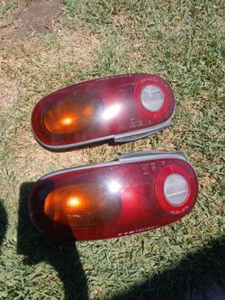 Mazda miata na tail lights