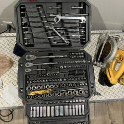Husky 340 Piece Tool Set