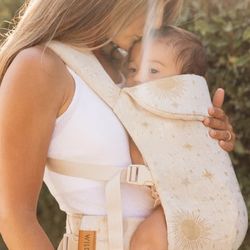 Wildbird Cosmos Ariel Baby Carrier- Brand New