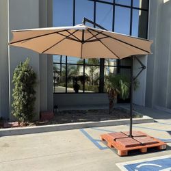 New In Box 10 Foot Offset Off Set Cantilever Outdoor Patio Deck Umbrella Tan Color With Cross Stand Requires Counter Weight 