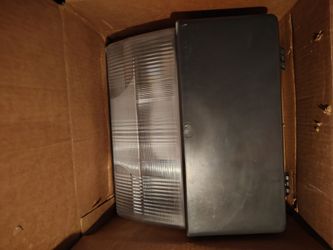 Lithonia Hi-Tek. TWP 175M TB Medium Wall Pack Luminaire - NEW