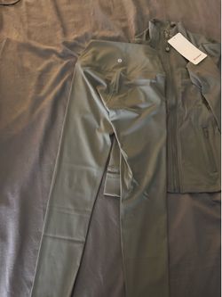 Grey women’s lululemon