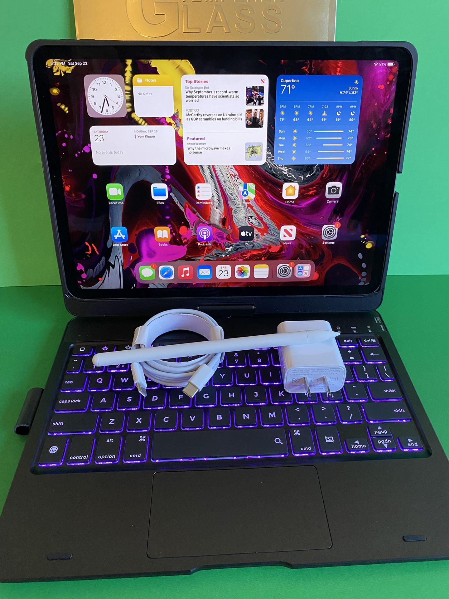 Apple IPad Pro 11” (Face ID / Liquid Retina  / 2018 Model ) 64GB with Keyboard case, stylus pen & Accessories (256GB $469) 