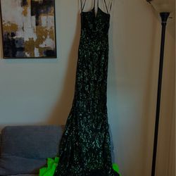 Windsor Sequin Dress Size S