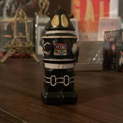 Vintage Toy Wind Up Robot 