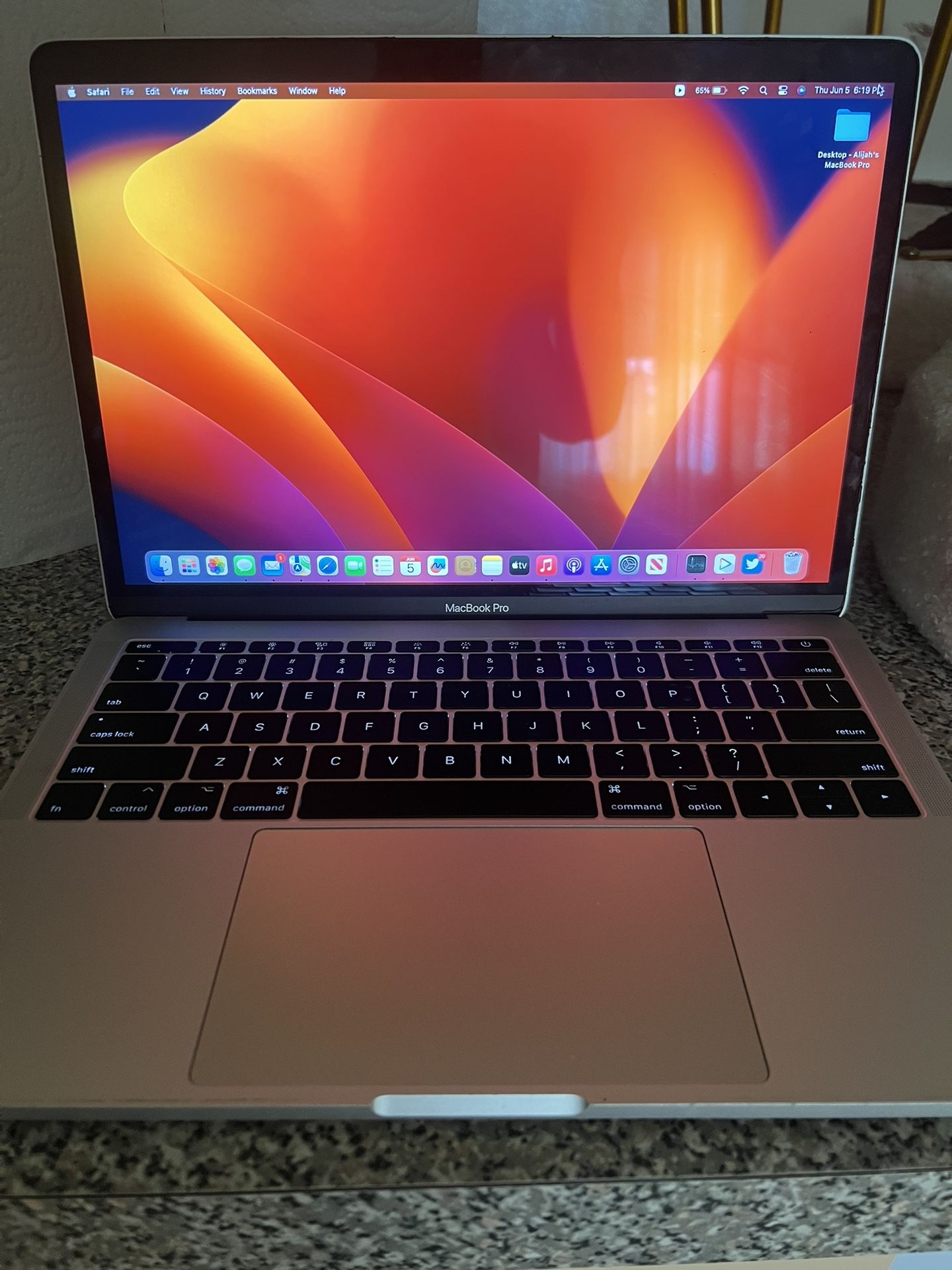 Apple MacBook Pro 13-Inch