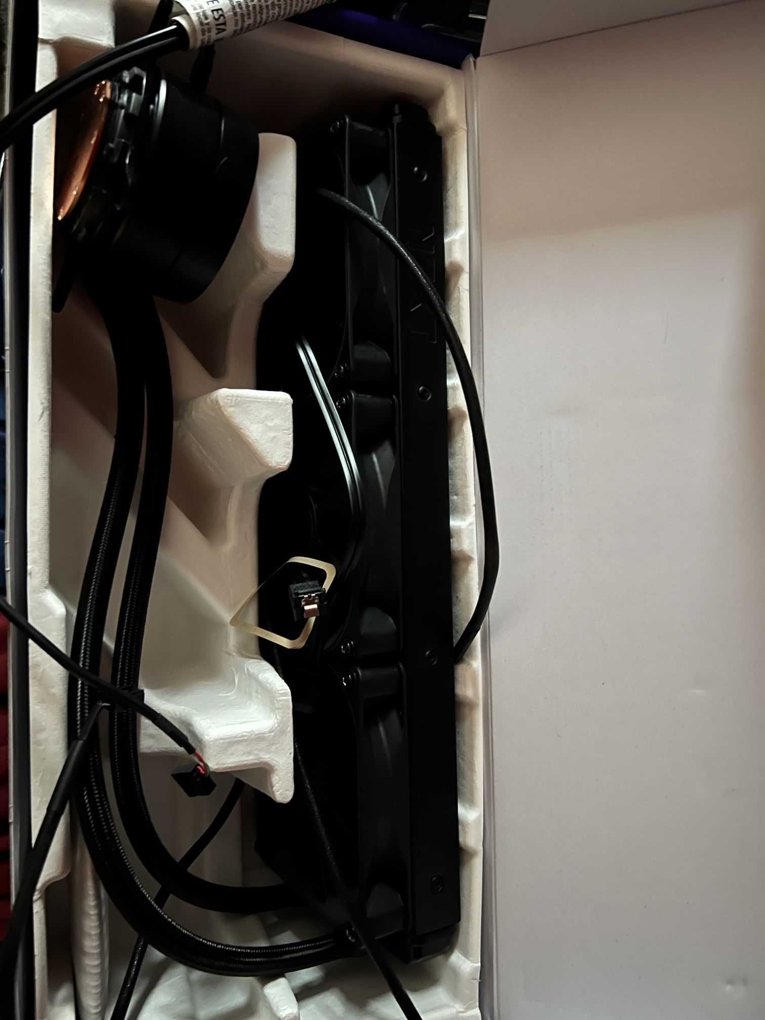 NZXT Kraken X73