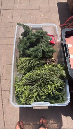Assorted Christmas Garland