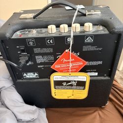 Fender Rumble 15 Amp, Black, Tags Still On. $100 New On Amazon. 