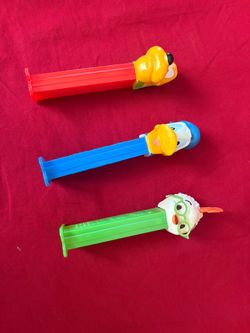 Disney Pez Candy Dispenser ( Hesperia Ca )