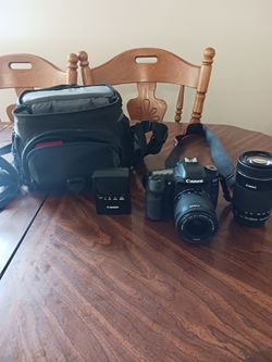 Canon EOS 80D digital SLR camera