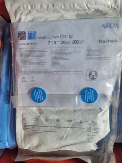 ARROW CDC-45703-1A Multi-Lumen CVC Kit  New