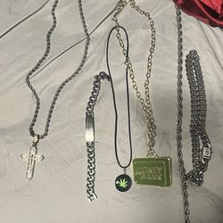 Assorted Jewelry