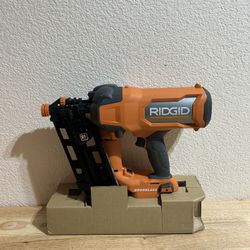Ridgid 18V Brushless 21 Degree Framing Nailer In Like New Condition 
