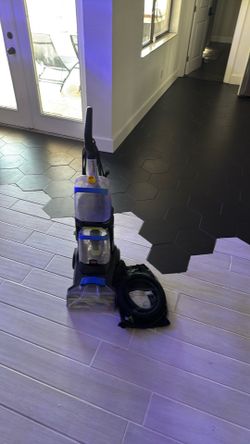 Bissell Carpet Cleaner with Accessories