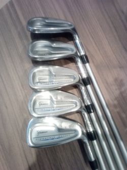 Jack Nicklaus Signature Series golf club irons set 5 6 7 8 p
Excellent condition 