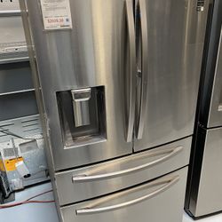 Samsung Stainless Steel Food Showcase Counter Depth 4-Door French Door Refrigerator 