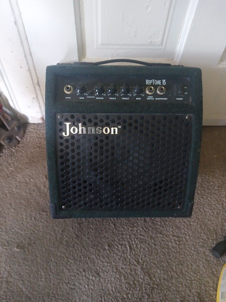 Guitar Am 15 W