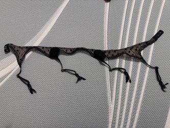 Victoria’s Secret Very Sexy Garter Belt