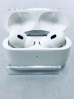 Apple AirPods Pro 2 with MagSafe Charging Case