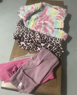 Girls Size 7/8 Bundle – Children’s Place Pants & Sweaters – Excellent Condition