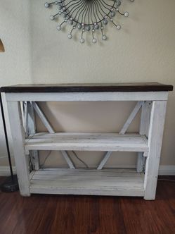 Farmhouse table
