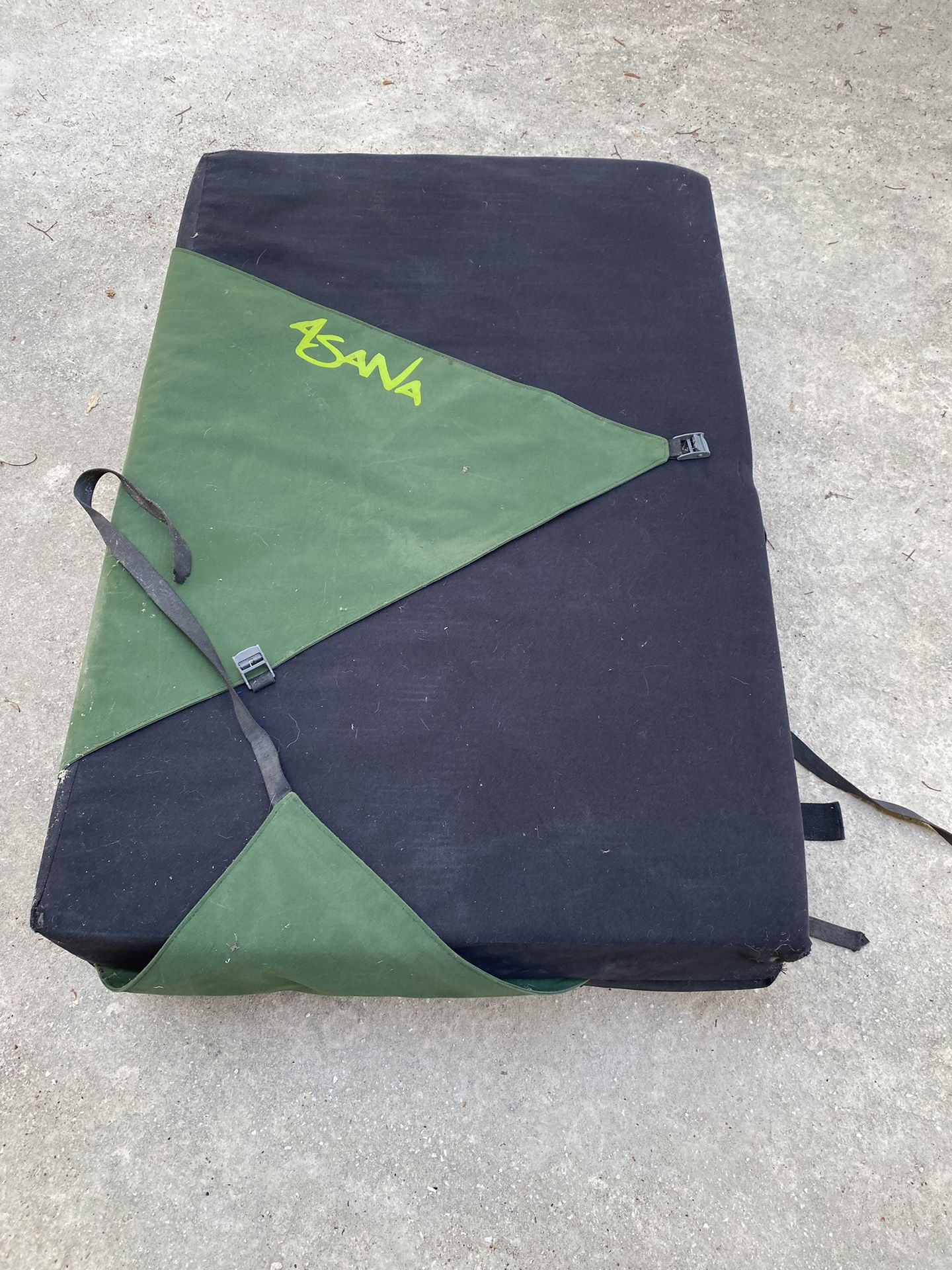 Asana Highball Crash Pad Huge