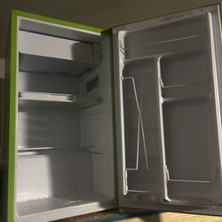 Mini Refrigerator 