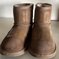UGG boots 