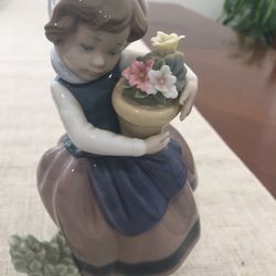 Lladro figurine….Spring Is Here. NEW MOTHERS DAY PRICING