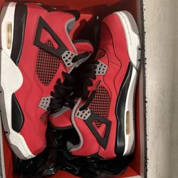 Jordan 4 Toro Bravo Size 9 