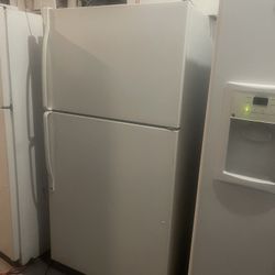 Refrigerator Works Great. We Sell All The Time 275 with delivery