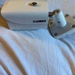 Lorex LNB8005 4K Ultra HD Resolution 8MP Outdoor Metal IP Bullet Camera, 130FT Color Night Vision, HEVC