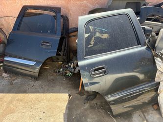2003 Chevy Tahoe all  doors