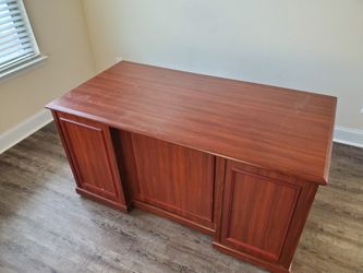 Used office desk. Very heavy.