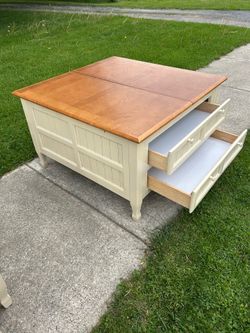 Farmhouse-style Coffee Table and Side Table