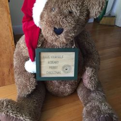 Boyd’s Christmas Bear