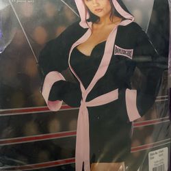 Women's Sexy "Boxer Girl" Costume (Size 1X/2X)